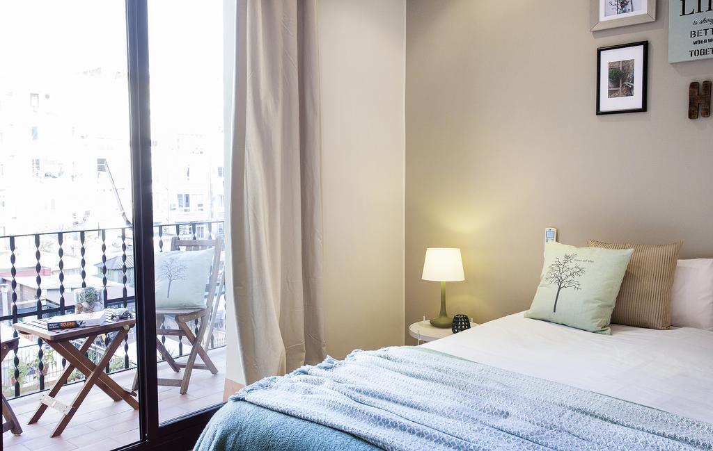 Apartments Barcelona & Home Deco Viladomat 외부 사진