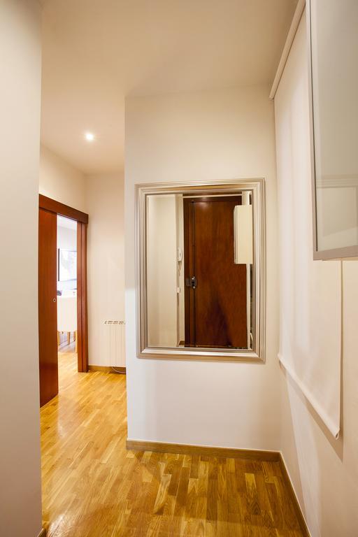 Apartments Barcelona & Home Deco Viladomat 외부 사진
