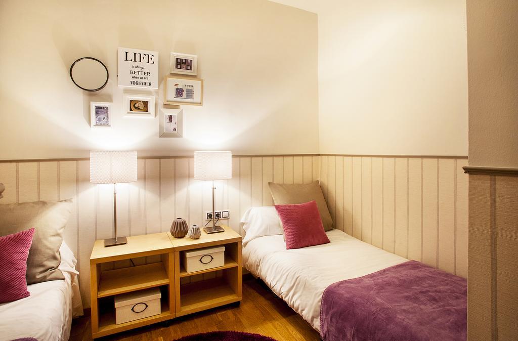 Apartments Barcelona & Home Deco Viladomat 외부 사진
